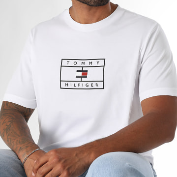 Tommy Hilfiger - Tee Shirt Graphic 9819 Blanc