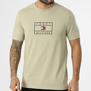 Tommy Hilfiger - Tee Shirt Graphic 9819 Vert Kaki Clair