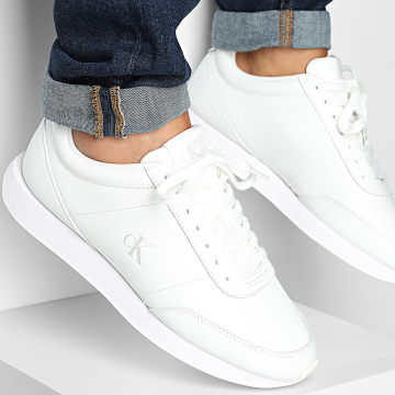 Calvin Klein - Baskets Retro Runner Essential Leather 1355 Triple Bright White
