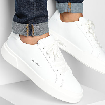 Calvin Klein - Baskets Chunky Cupsole Laceup Leather 1344 Triple Bright White