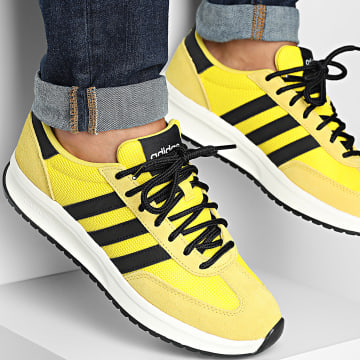 Adidas Sportswear - Baskets Run 70s 2.0 JR8628 Yellow Core Black Off White