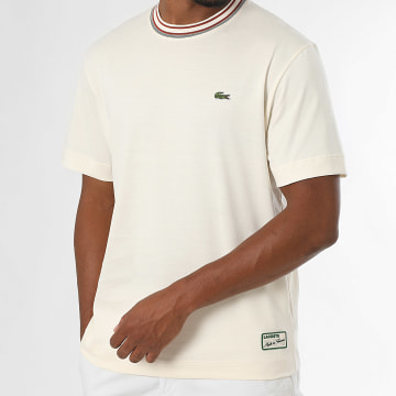 Lacoste - T-shirt dal taglio classico con logo coccodrillo ricamato Beige chiaro