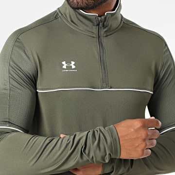 Under Armour - Tee Shirt Manches Longues Col Zippé Challenger 6004043 Vert Kaki