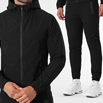 Classic Series - 057 Zwart gestreept trainingspak