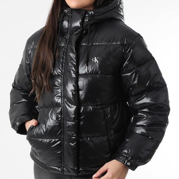 Calvin Klein - Plumífero con capucha Mujer 505G Negro