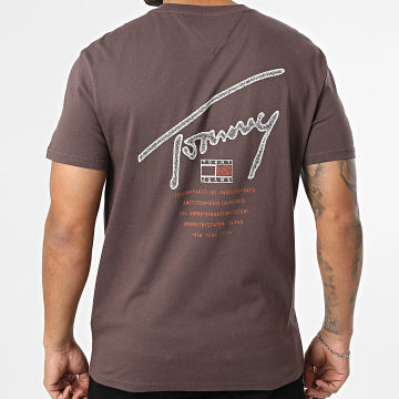Tommy Jeans - T-Shirt Sign Backsprint 2320 Marrone