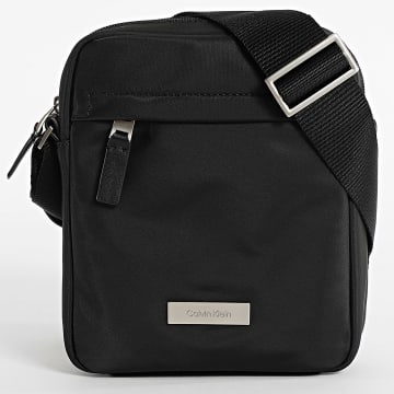 Calvin Klein - Sacoche Sleek Reporter D3180 Noir
