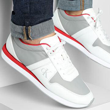 Calvin Klein - Sneakers Retro Run Lace Mix Emb Tongue 1400 Taupe Smog White Adrenaline Rush