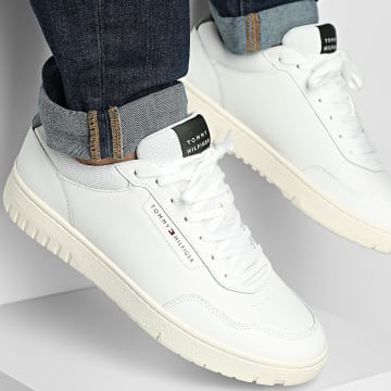 Tommy Hilfiger - Baskets Core Lite Leather 5713 Ecru