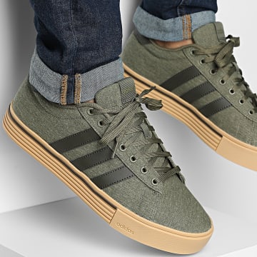 Adidas Performance - Zapatillas Daily 4.0 IF4494 Olive Strata Shadow Olive Gum 3