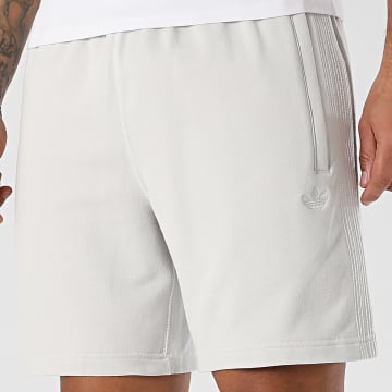 Adidas Originals - Short Jogging Essential KD3937 Gris Clair