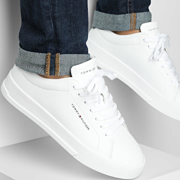 Tommy Hilfiger - Baskets Court Leather Detail Essential 5367 White Agean Sea