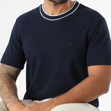 Lacoste - Tee Shirt Logo Brodé Crocodile Ton Sur Ton Regular Fit Bleu Marine
