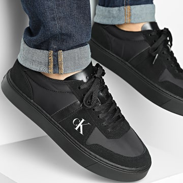Calvin Klein - Baskets Classic Cups Lace Mix Embroidery 1395 Triple Black