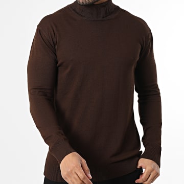 Classic Series - Jersey Cuello Alto 003 Marrón