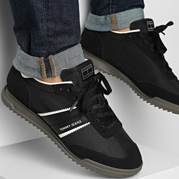 Tommy Jeans - Baskets Retro Runner Cleated Winter 1664 Black