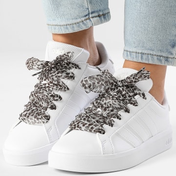 Adidas Sportswear - Baskets Femme Grand Court3.0 J JP9110 Footwear White x SUPERLACED
