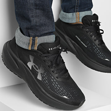 Under Armour - Baskets Velociti Pace 6009107 Black