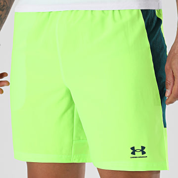 Under Armour - Pantaloncino da jogging Challenger Pro 6009621 Verde Fluo Verde Scuro