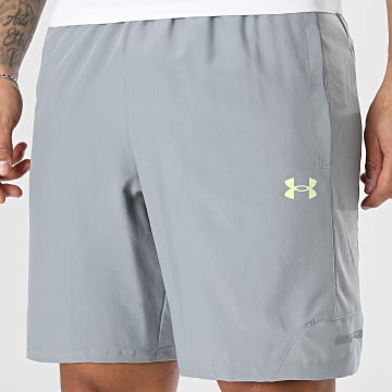 Under Armour - Short Jogging A Bandes Tech Utility 6005117 Gris