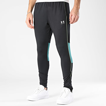 Under Armour - Pantalon Jogging Challenger 6004044 Noir Vert