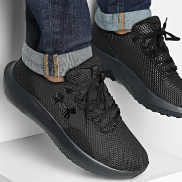 Under Armour - Baskets UA Charged Surge 4 3027000 Black