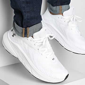 Under Armour - Baskets UA Turbulence 3 6006717 White