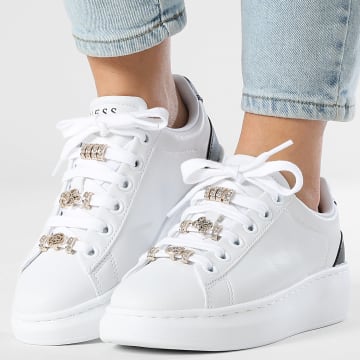 Guess - Baskets Femme FLJFIOELE12 White Black
