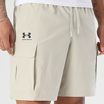 Under Armour - Cargo-Short Vibe Woven 1386560 Beige