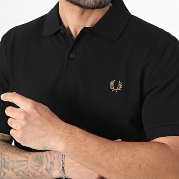 Fred Perry - Polo Manches Courtes The Fred Perry M6000 Noir Doré