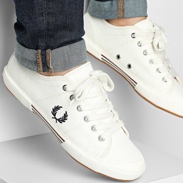 Fred Perry - Baskets B708 Vintage Tennis Canvas B2332 Beige