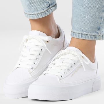 Tommy Hilfiger - Baskets Femme Foxing Platform Canvas 9480 White