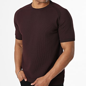 Mackten - Textured Knit T-Shirt 257 Burgundy
