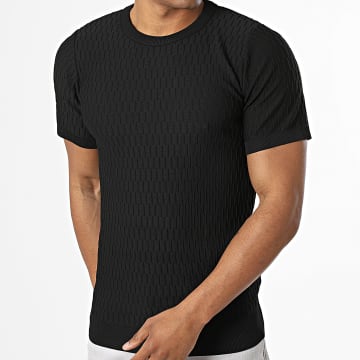 Mackten - Textured Knit T-Shirts O17 Black