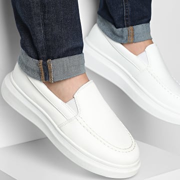 Classic Series - Mocasines 809 Blanco
