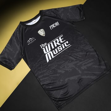Fresh La Douille - Collector Jersey Shirt The Wire Music Zwart Wit