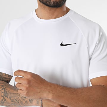 Nike - T-Shirt Nessa 586 Wit