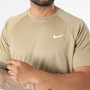 Nike - T-Shirt Nessa 586 Camel