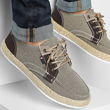 Classic Series - Sneaker 877 Kaki