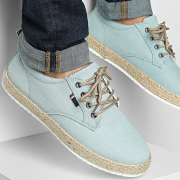 Classic Series - Sneakers 878 Lichtblauw