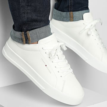 Tommy Hilfiger - Sneakers Court Leather Detail Essential 5367 Ecru Street Green