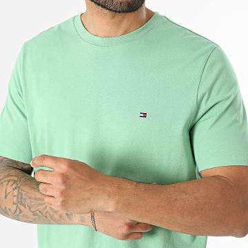 Tommy Hilfiger - T-Shirt Essential Seasonal 9995 Groen