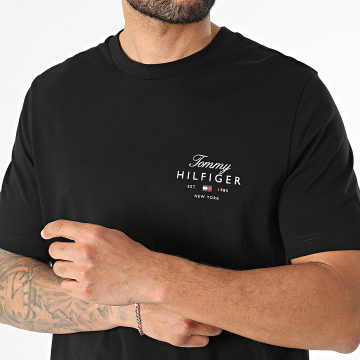 Tommy Hilfiger - Tee Shirt Regular Fit Script Stack 3224 Noir