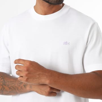 Lacoste - Camiseta Classic Fit Logotipo Bordado Cocodrilo Tonal Blanco
