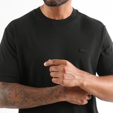 Lacoste - Camiseta Classic Fit Logo Bordado Cocodrilo Tonos Negro