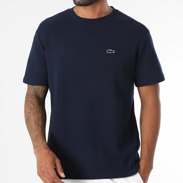 Lacoste - Tee Shirt Logo Brodé Crocodile Ton Sur Ton Bleu Marine