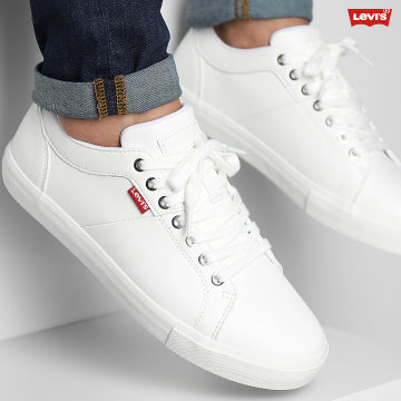 https://assets.laboutiqueofficielle.com/image/upload/v1606379252/Desc/Logos%20Brands%20Artists/levi_s.svg Levi's - Baskets Woodward 231571 Regular White