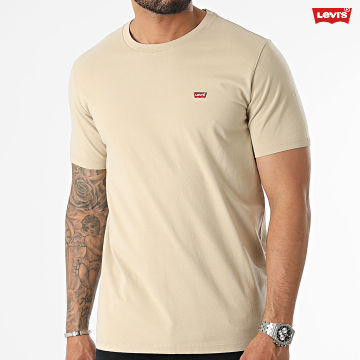 https://assets.laboutiqueofficielle.com/image/upload/v1606379252/Desc/Logos%20Brands%20Artists/levi_s.svg Levi's - Tee Shirt 56605 Camel