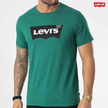 https://assets.laboutiqueofficielle.com/image/upload/v1606379252/Desc/Logos%20Brands%20Artists/levi_s.svg Levi's - Tee Shirt 22491 Vert