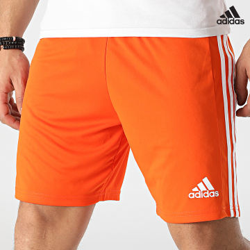 https://laboutiqueofficielle-res.cloudinary.com/image/upload/v1627638668/Desc/Watermark/adidas_performance.svg Adidas Sportswear - Short Jogging A Bandes GN8084 Orange
